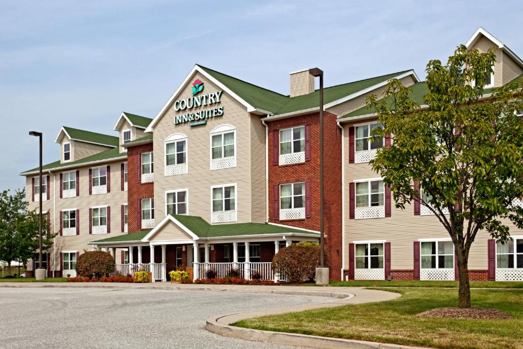 Country Inn & Suites by Radisson, York, PA photo