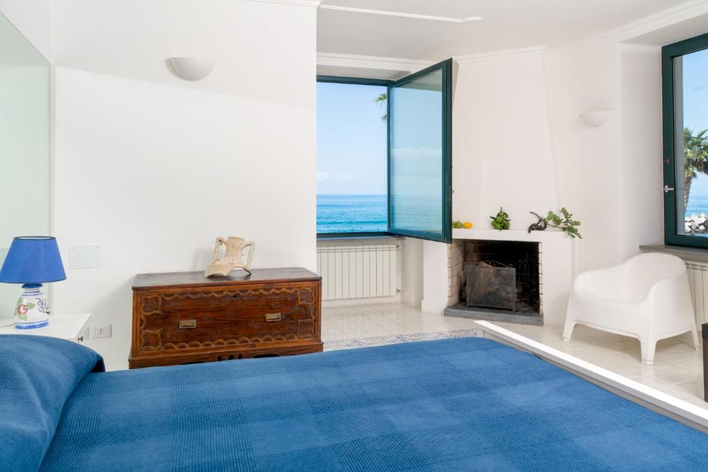 La Belle Vie B&B - Double Room With Sea View