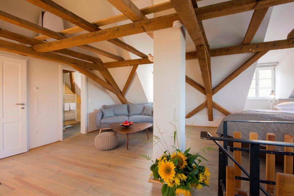 Posezení v ubytování Burggarten Appartements Neuleiningen