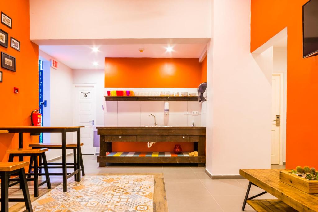 Kuchyň nebo kuchyňský kout v ubytování Bed & Bike Curacao