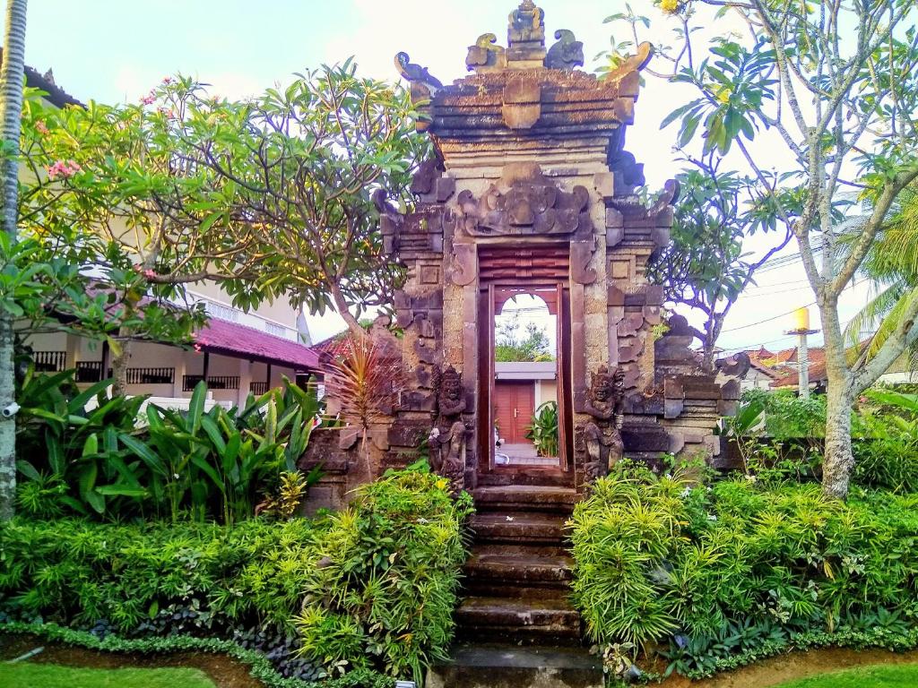 Zahrada ubytování Nipuri Resort and Villas Seminyak by Kamara