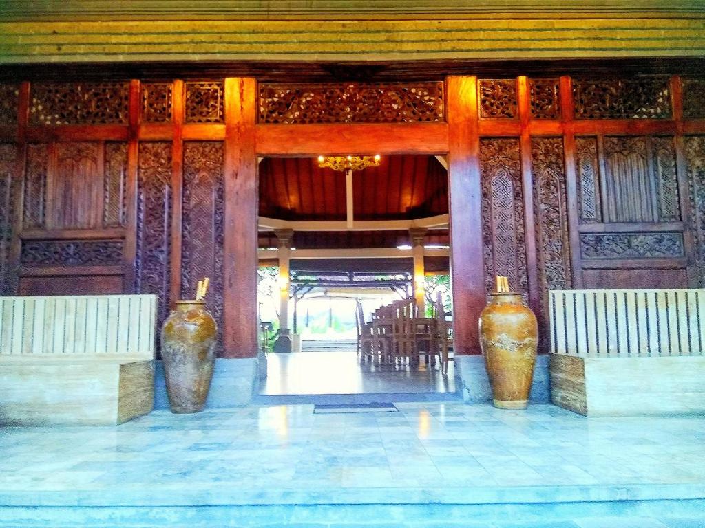 Exteriér nebo vchod ubytování Nipuri Resort and Villas Seminyak by Kamara