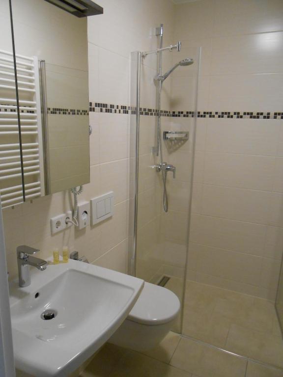 Koupelna v ubytování Hotel Weisse Elster