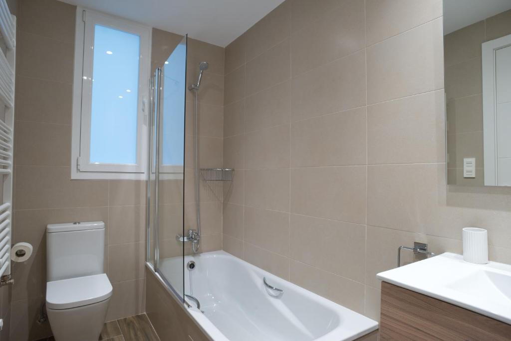 Kúpeľňa v ubytovaní San Diego - Iberorent Apartments