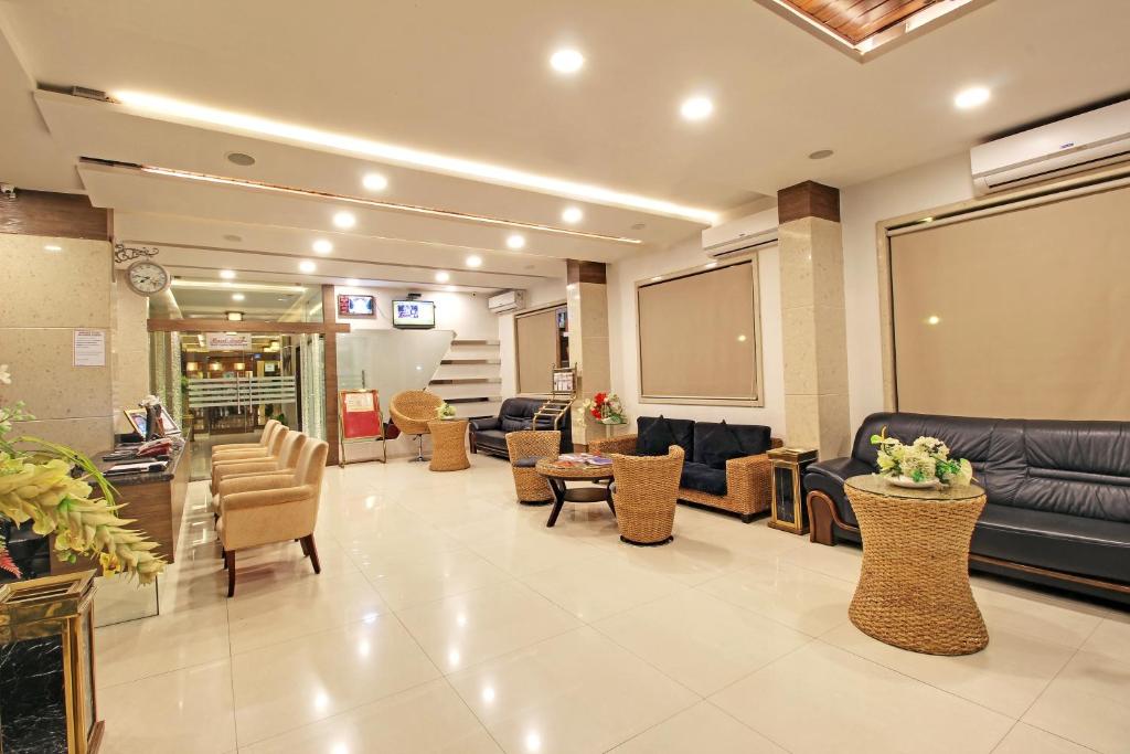 Posezení v ubytování Hotel Sai Jashan Shirdi - Where blessings & comfort meet