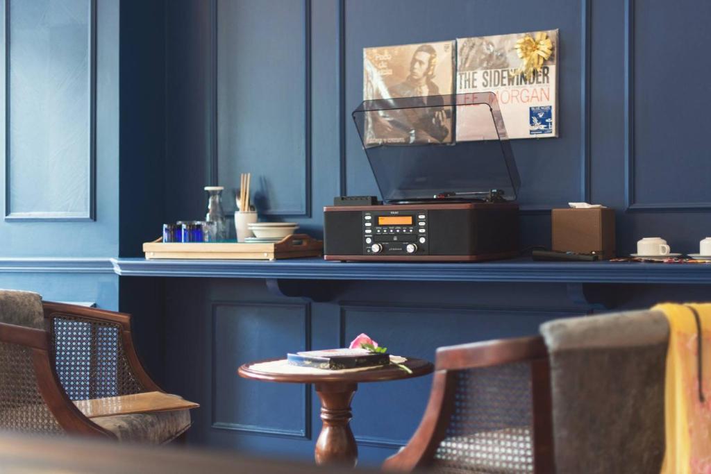 2ROOMS Boutique House - 6