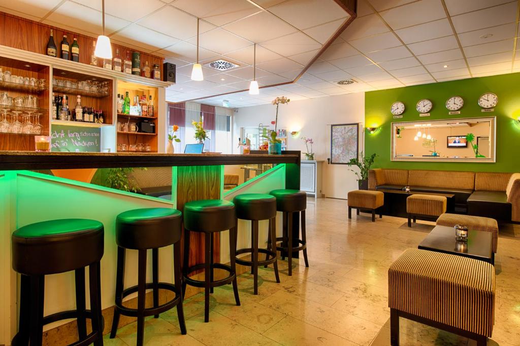 Lounge nebo bar v ubytování ACHAT Hotel Chemnitz