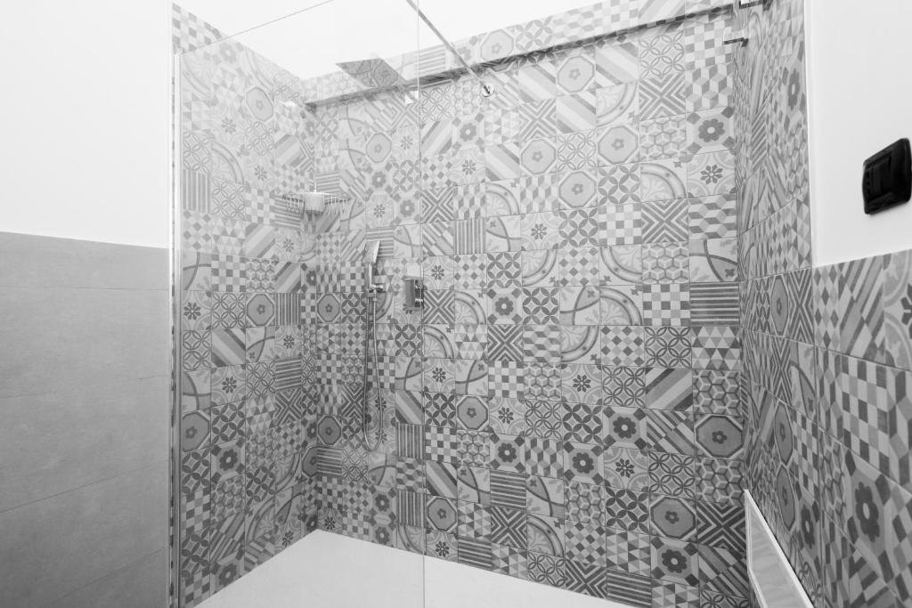 Il Garbino Suite and Apartment - 17