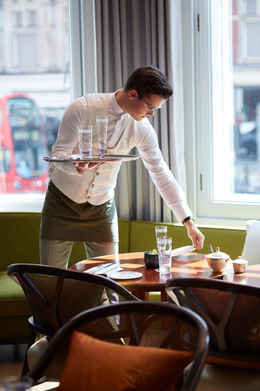 Mandarin Oriental Hyde Park, London - Resim 17