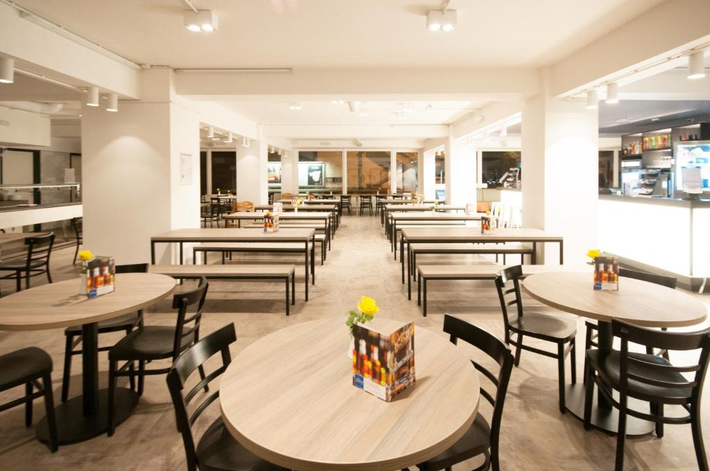 a&o Bremen Hauptbahnhof - Resim 29