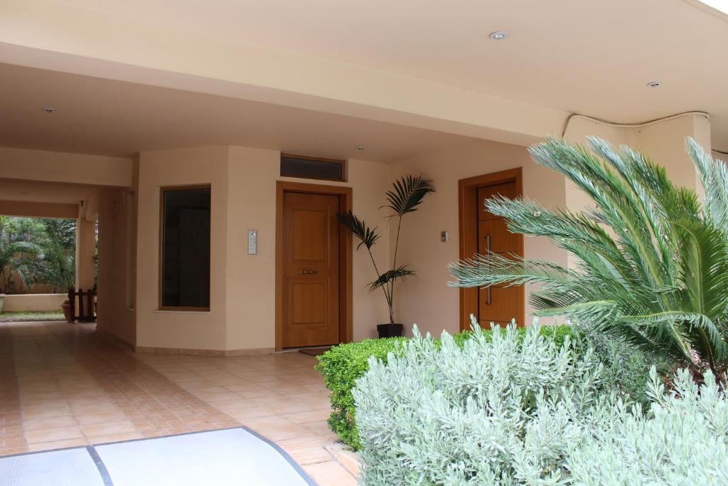 Vonkajšia záhrada v ubytovaní Luxurious Loft with Garden