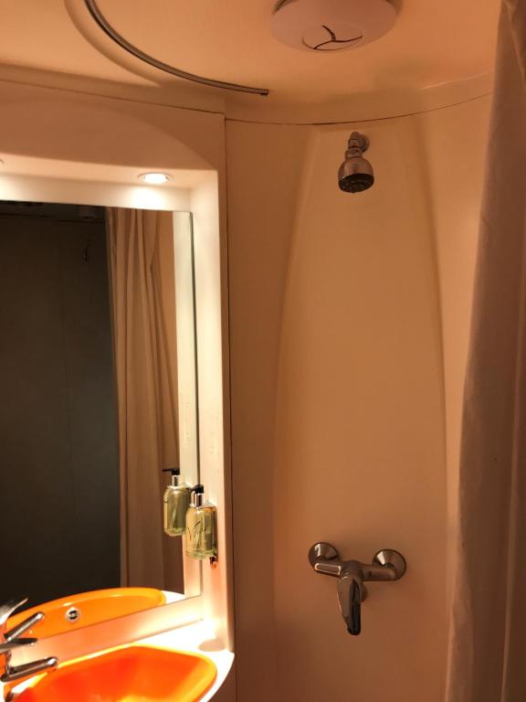 easyHotel South Kensington - Resim 22