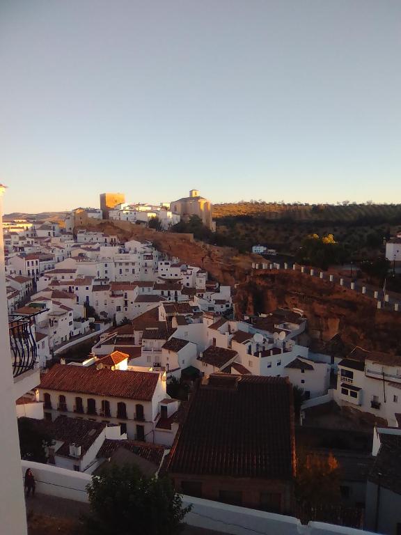 Vista general de Setenil de las Bodegas o vista desde la casa o chalet