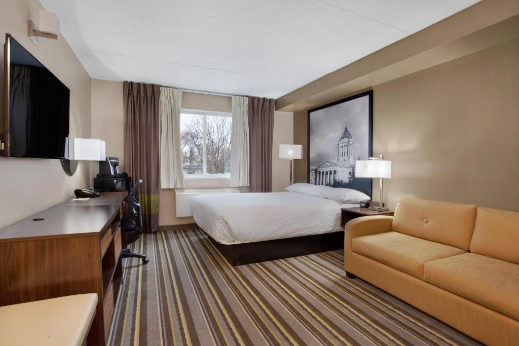 Super 8 by Wyndham Winnipeg West - Resim 25