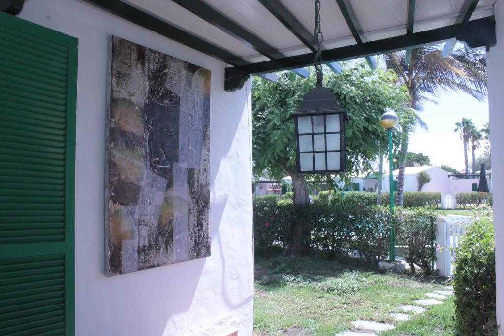 Zdjęcie z galerii obiektu Casa de 5 dormitorios y 2 terrazas w mieście Maspalomas