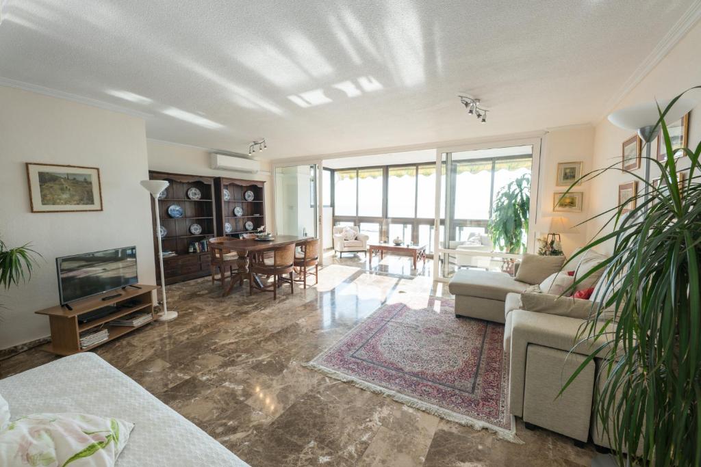Apartamento Deluxe Playa Alicante, Alicante – Updated 2023 Prices