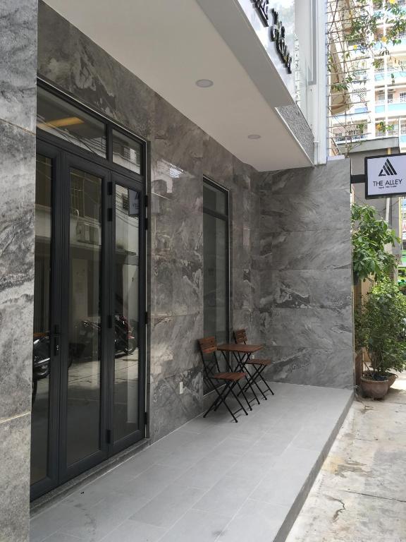 Tòa nhà nơi nhà trọ tọa lạc