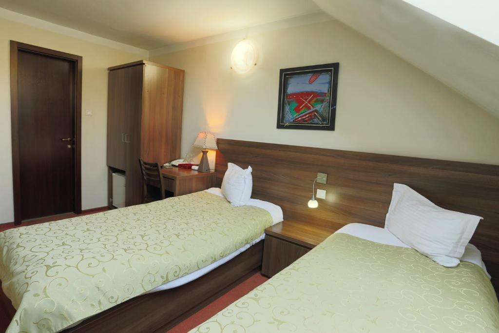 Pension Tempo - Twin Room