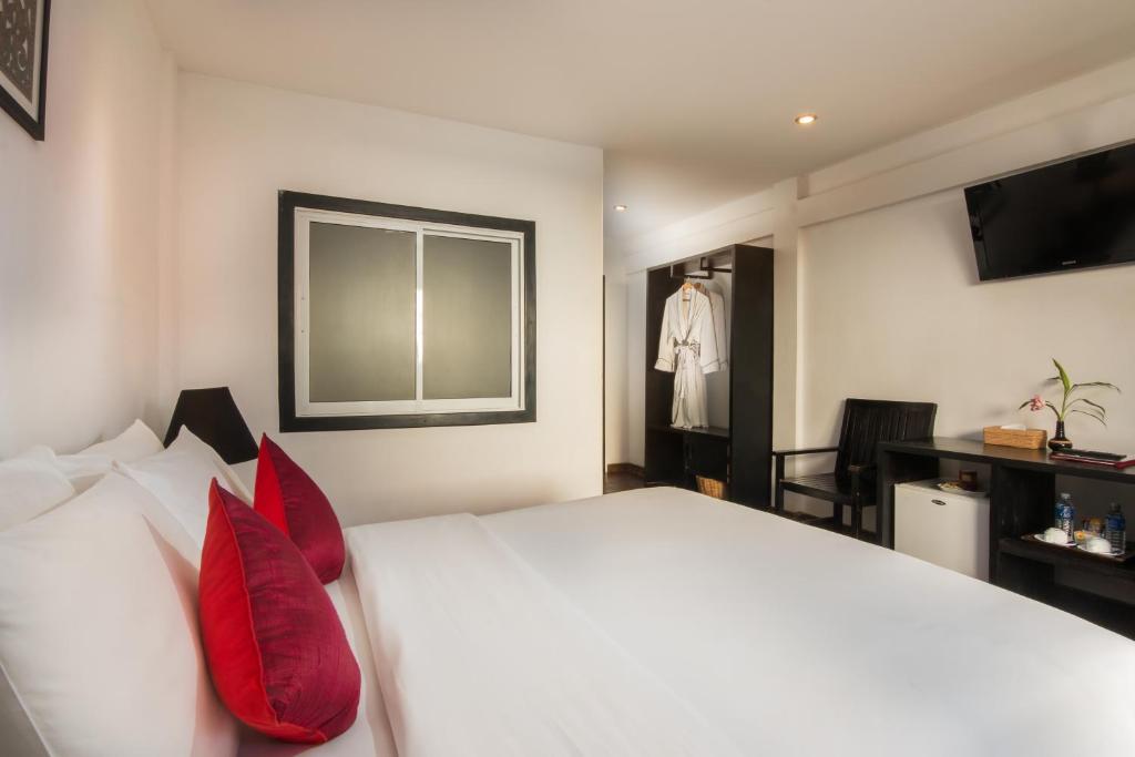 TV a/nebo společenská místnost v ubytování Apsara Centrepole Hotel