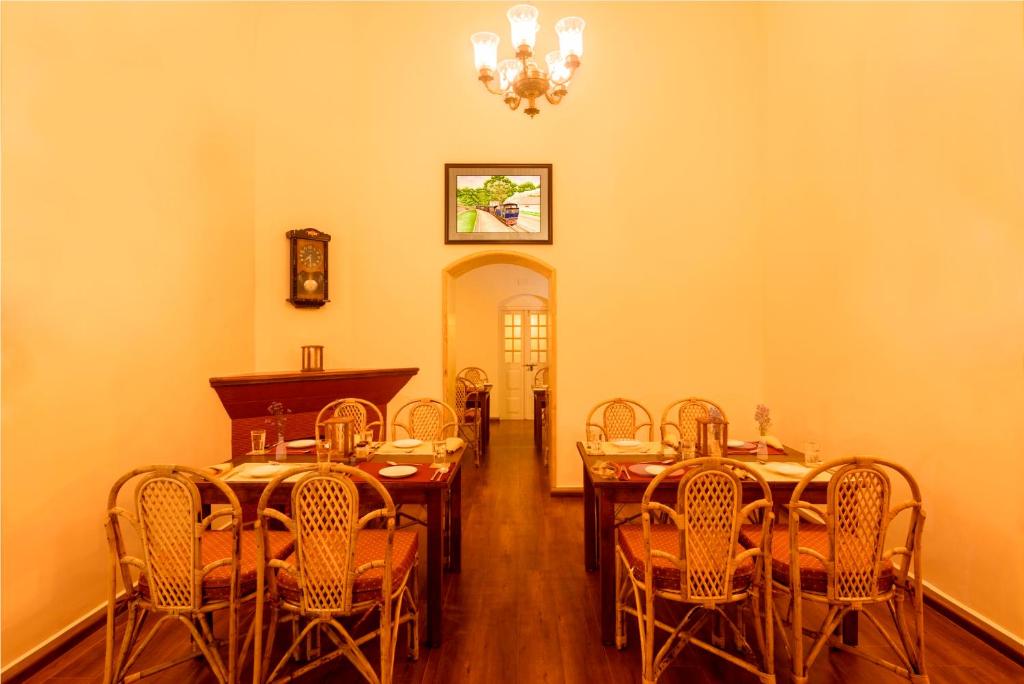 Teanest Nightingale by Nature Resorts and Stays - Scarlet Mini