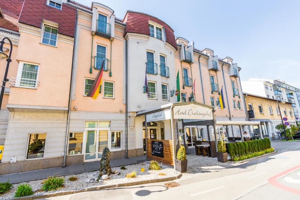 Budova, kde se hotel nachází