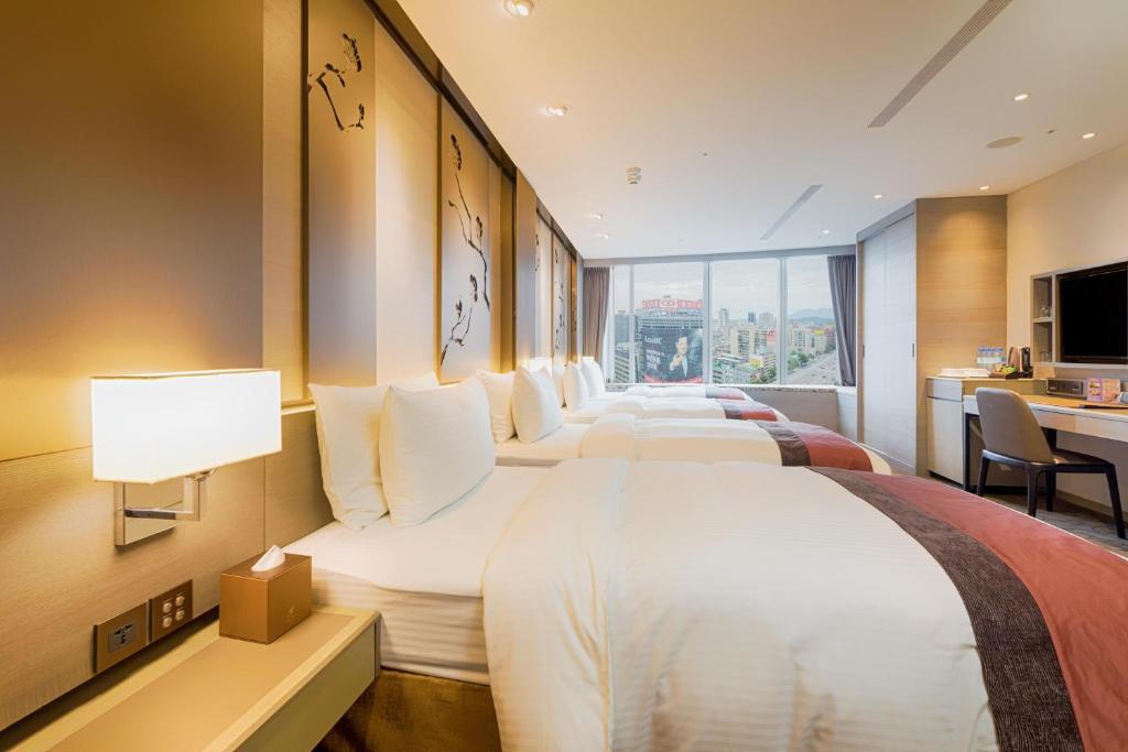 Green World Grand NanJing - 豪华四倍房间