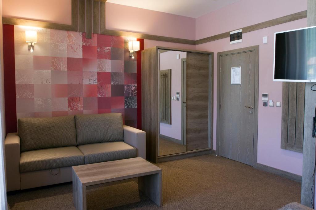 Posezení v ubytování Hotel Etropolia