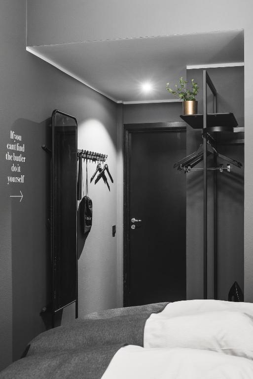 Postel nebo postele na pokoji v ubytování Quality Hotel The Box