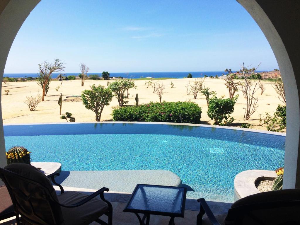 Bazén v ubytování Secrets Puerto Los Cabos Golf & Spa18+ nebo v jeho okolí