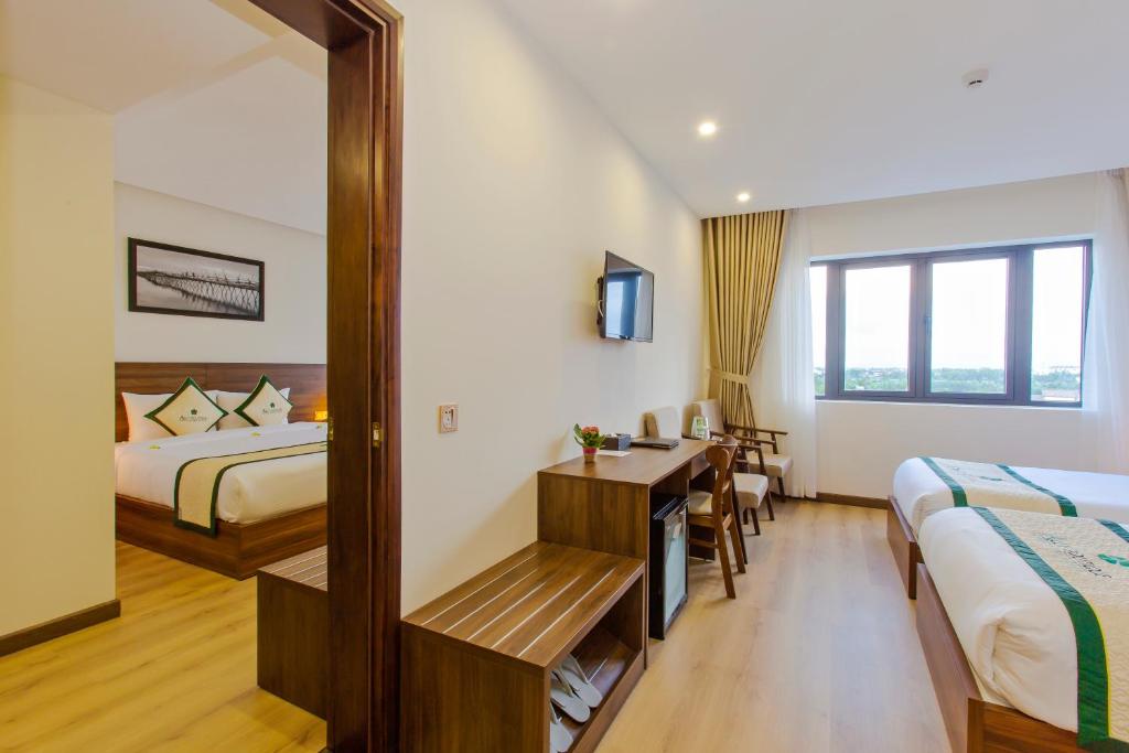 Phòng Gia đình Thông nhau qua cửa nối