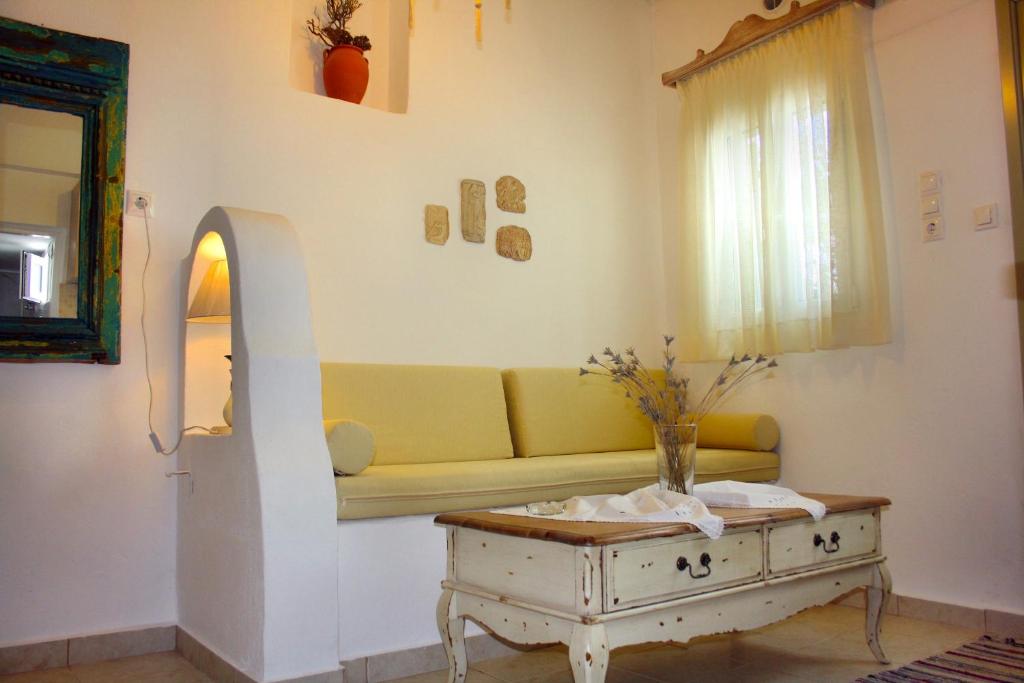 Posezení v ubytování Mariakis Luxury Studios