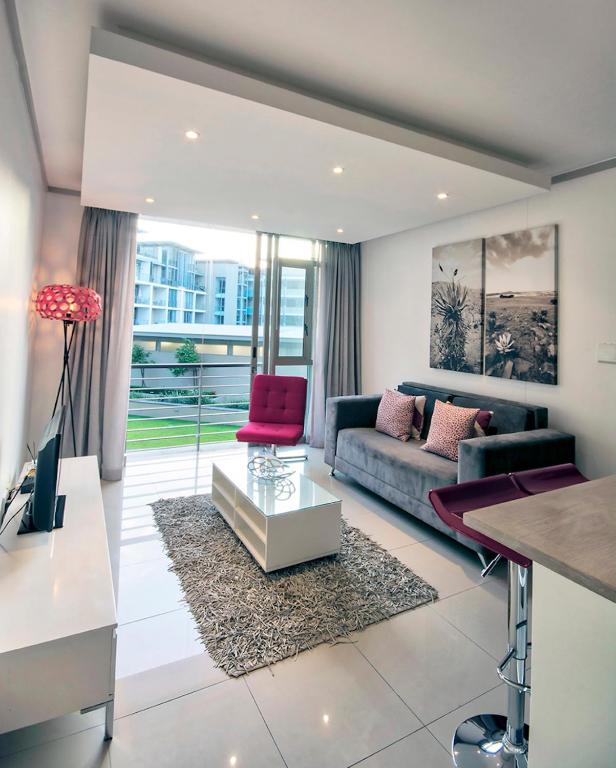 The Quadrant Apartments - Deluxe Studio
