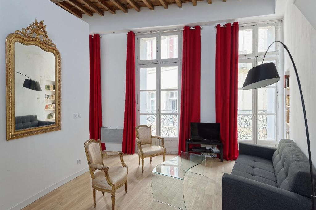 L'Argenterie, Apparts de charme, parking gratuit - 1