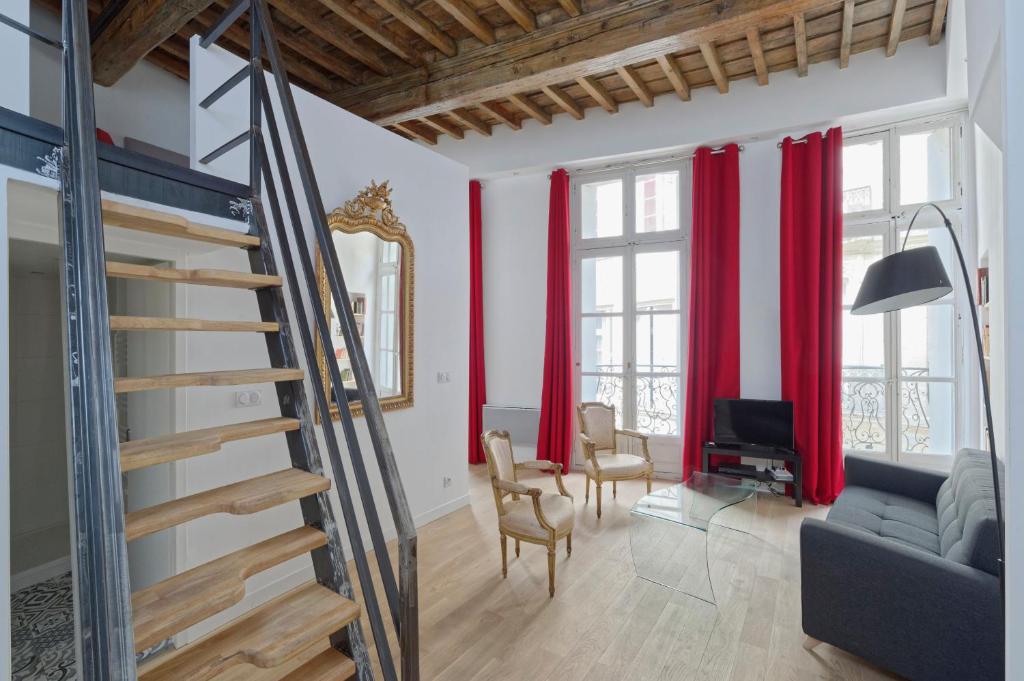 L'Argenterie, Apparts de charme, parking gratuit - 2