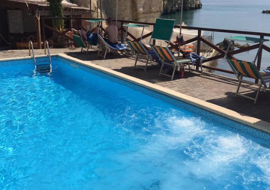 Bazén v ubytování Hotel Seggio nebo v jeho okolí