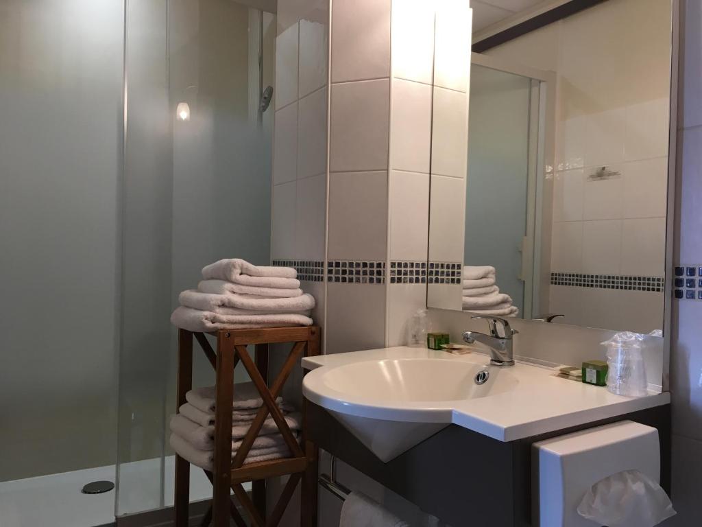 Logis Hôtel Le Vert Galant - 4