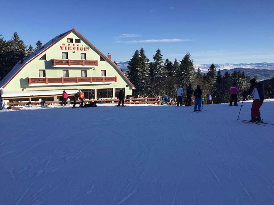 Hotel Adria Ski en invierno