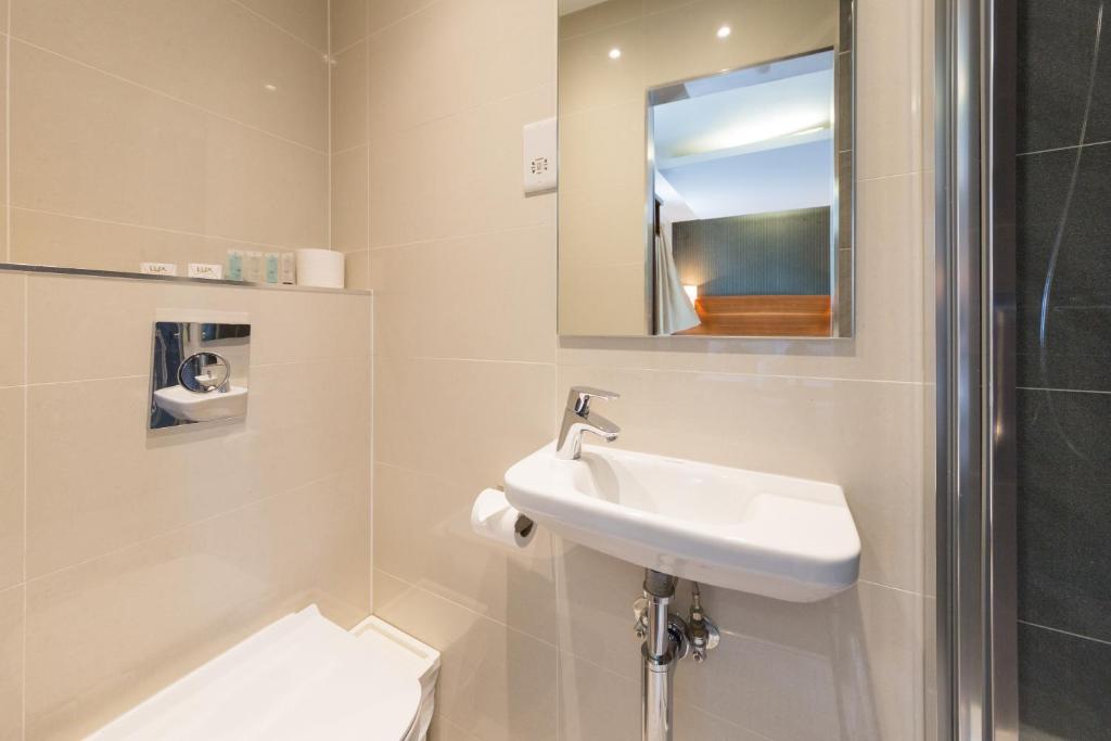 Chester Hotel - Resim 30