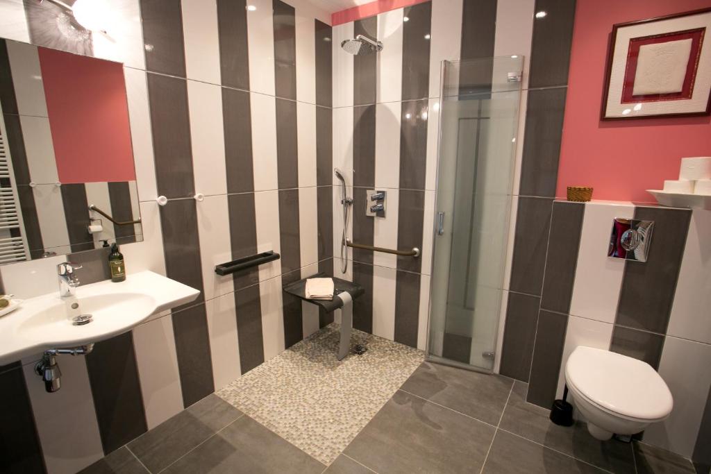 Koupelna v ubytování B&B Vassy Etaule