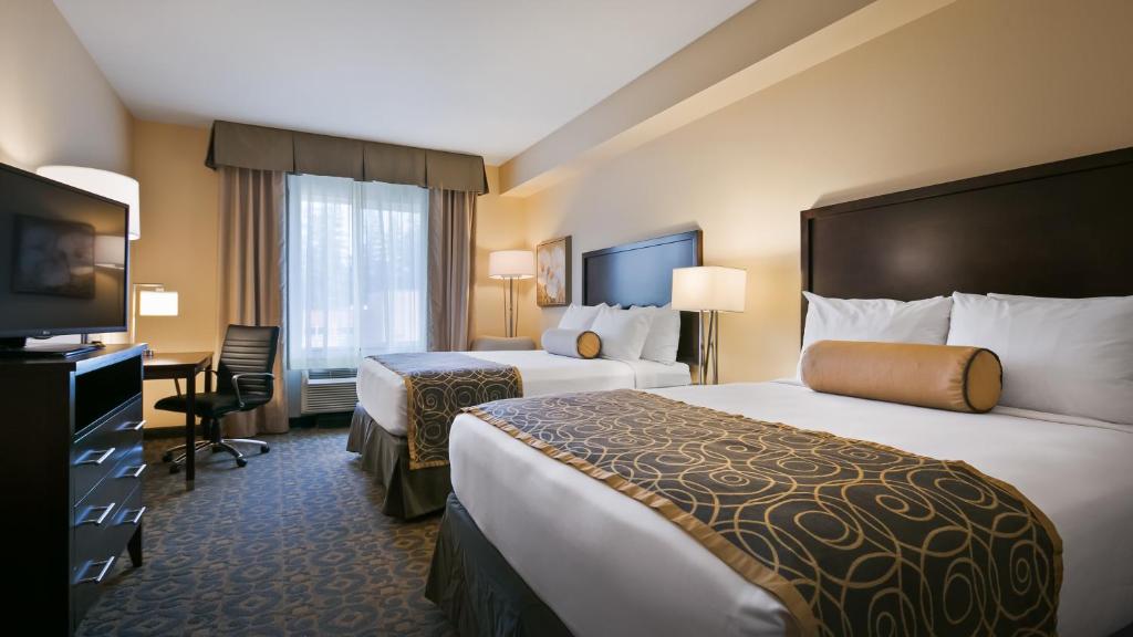 Best Western Plus Arlington/Marysville photo