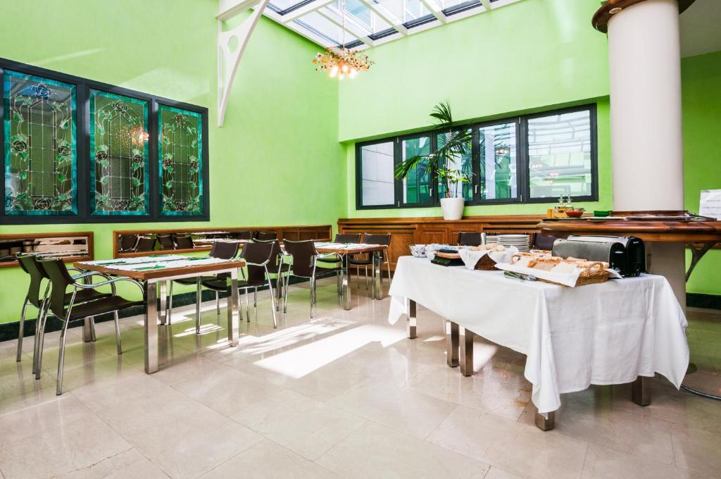 Hotel Julia - Resim 20