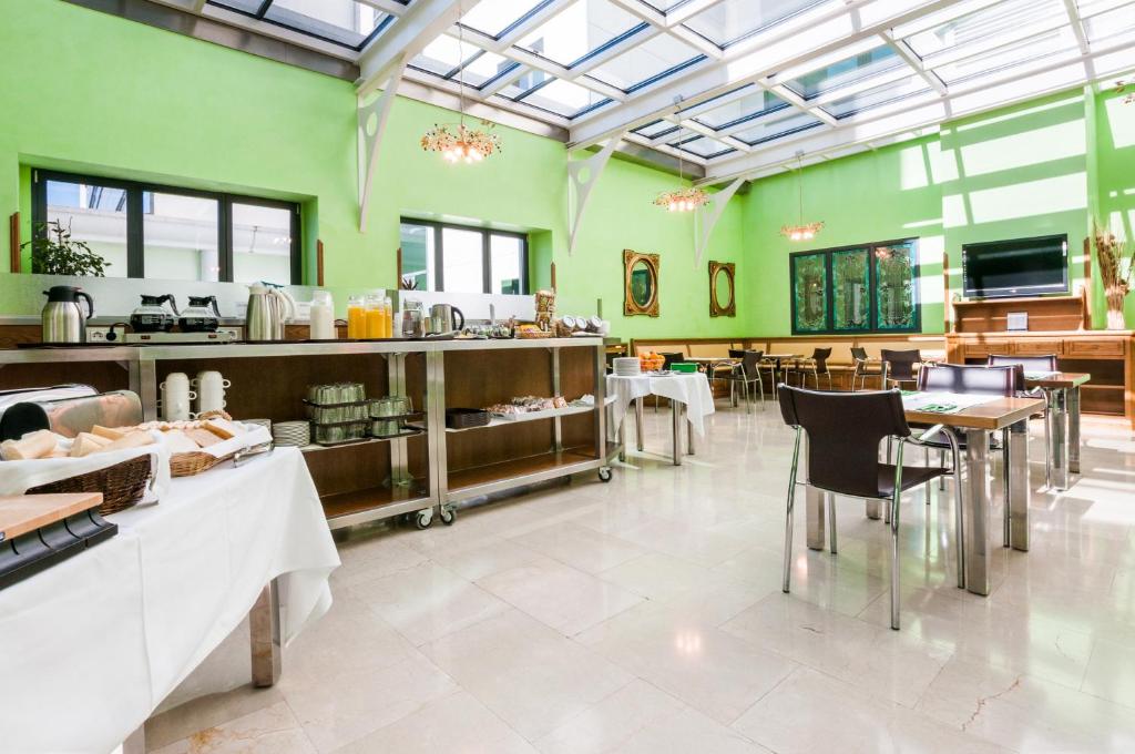 Hotel Julia - Resim 21