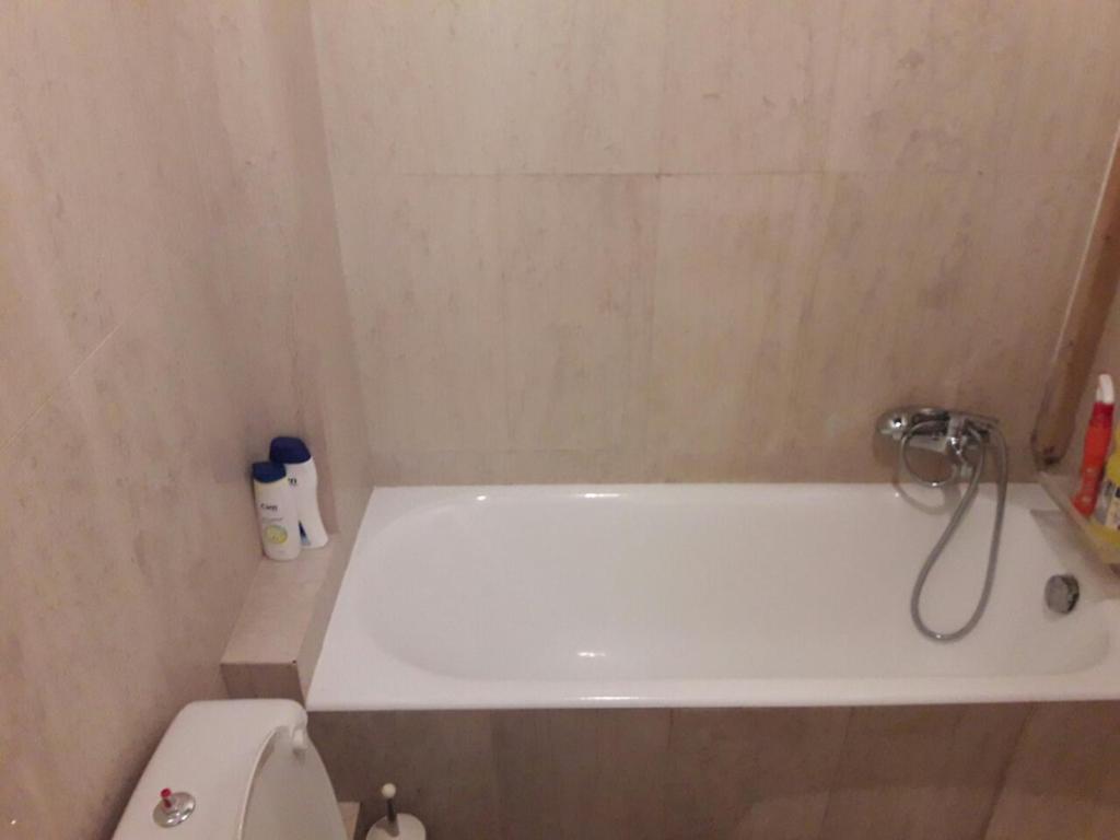 Kúpeľňa v ubytovaní Semiramis Apartments