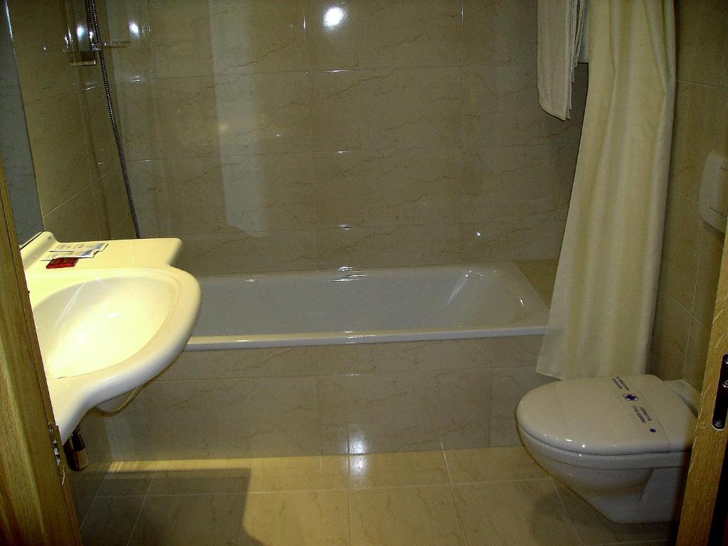 Koupelna v ubytování Hotel Agorreta