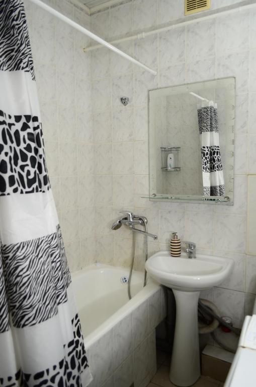 Apartment on Petropavlivs'ka 90 photo 2