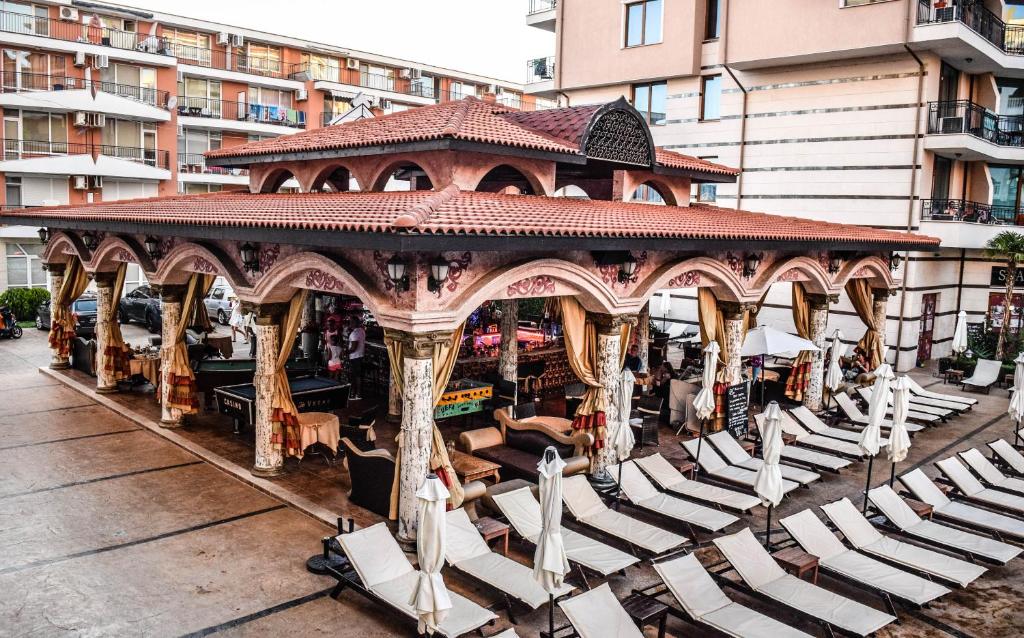 Balkón nebo terasa v ubytování Karolina Hotel