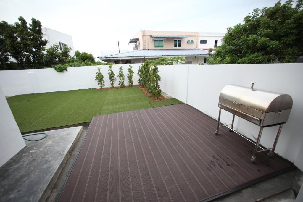 Come Inn Homestay 1379 - Maison De Quatre Chambres