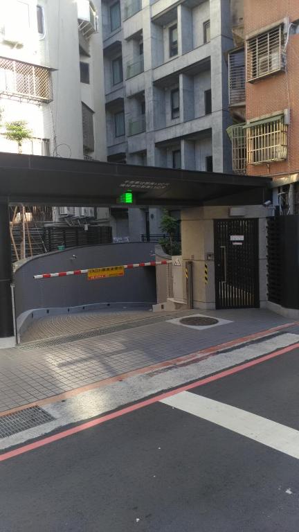飯店所在的建築