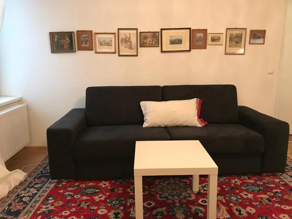 Posedenie v ubytovaní Premarental Apartment 1