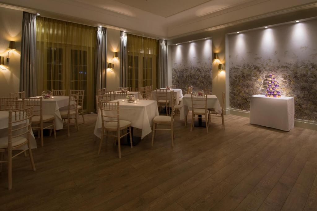 The Orchid Hotel - Resim 40